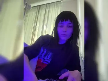 Bongacams Live Sex Cam of DeadDollz