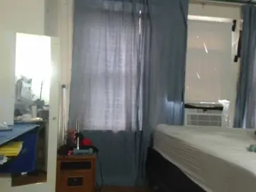 Bongacams Adult Webcam of AnalTaxi