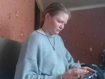 Bongacams Watch Live Sex Cams of AliceLaKatana