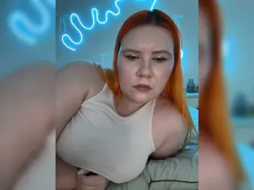 Bongacams Nude Webcam of LunaLu13