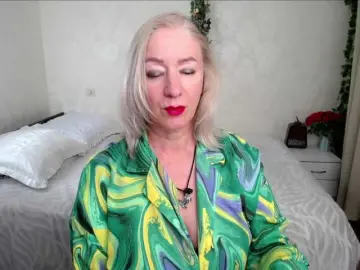 Bongacams Live Sex of hunters-woman