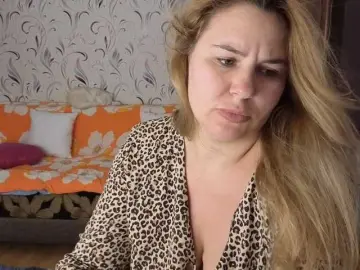 Bongacams Private Sex Chat of AvaQueen