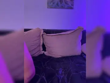 Bongacams Best live sex cam show of Honeycouple