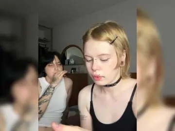 Bongacams Live Sex of MiaAndAlicea
