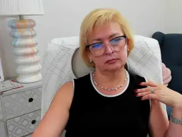 Bongacams Best live sex cam show of LunaFantasy