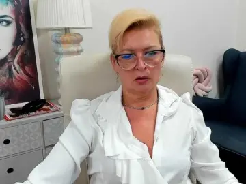 Bongacams Free Porn Cam of LunaFantasy
