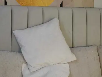 Bongacams Watch Live Sex Cams of MiaJolie