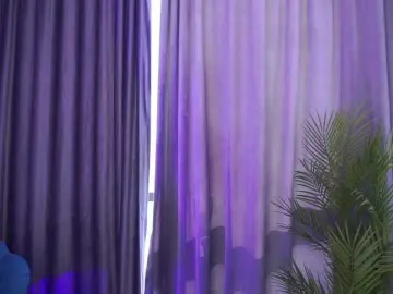 Bongacams Free Porn Cam of MistyReeds