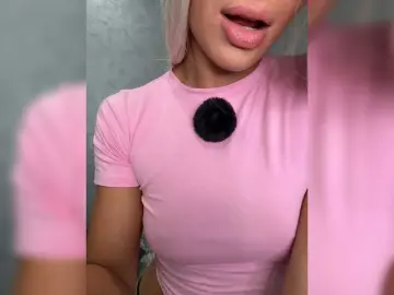 Bongacams Best live sex cam show of Viki-05