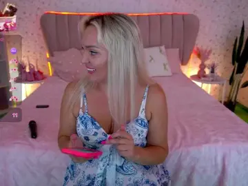 Bongacams Watch Live Sex Cams of AmelyLoveme
