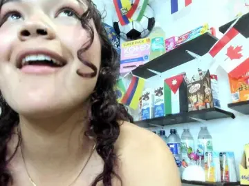 Bongacams Live Sex Cam of Camilla-Miller01