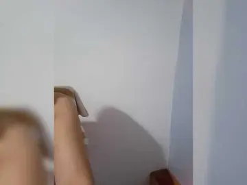 Bongacams Free Porn Cam of candicelovee