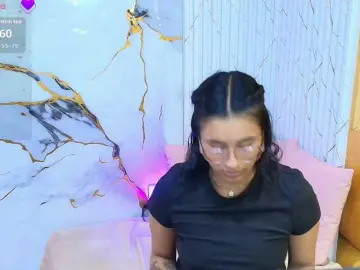 Bongacams Live Porn of PEACHY-TAY