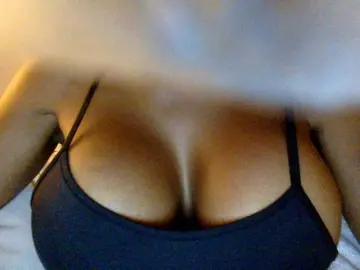 Bongacams Watch Live Sex Cams of juicylala