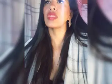 Bongacams Watch Live Sex Cams of Letty33