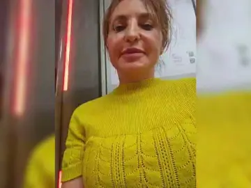 Bongacams Adult Webcam of EditaMilf