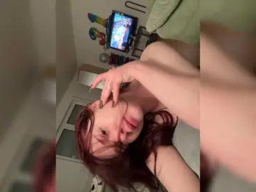 Bongacams Best live sex cam show of Littleslave1