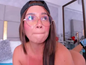 Bongacams Watch Live Sex Cams of MilaSaenz