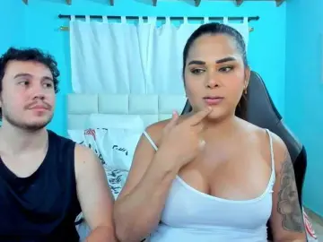 Bongacams Nude Webcam of sweet-couple-latin