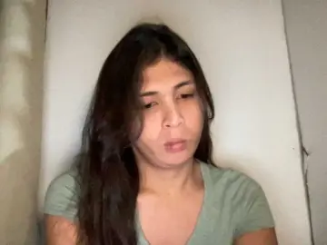 Bongacams Watch Live Sex Cams of indayFuckyawan
