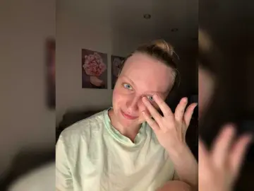 Bongacams Watch Live Sex Cams of HotWillow