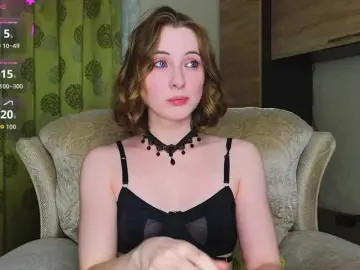 Bongacams Watch Live Sex Cams of Adelina-Cowell