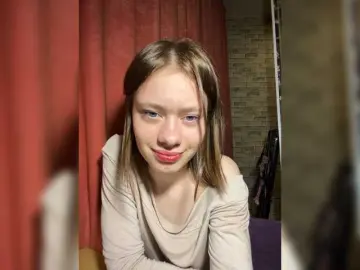 Bongacams Adult Webcam of 18YoungPussy18