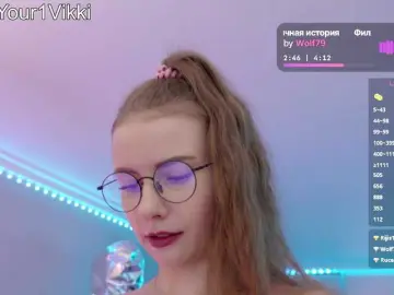 Bongacams Free Live Porn of -VikkiL0vesCheese-