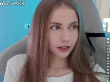 Bongacams Nude Webcam of -VikkiL0vesCheese-