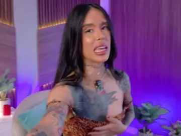Bongacams Free Live Porn of EmmaaFoster