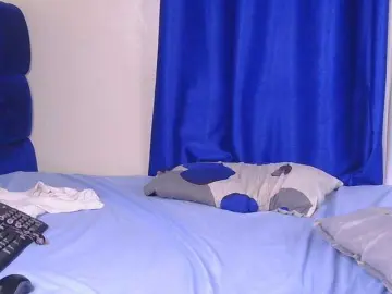 Bongacams Free Porn Cam of CurvyBody