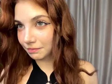 Bongacams Live Porn of MyrleLinnan