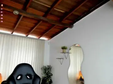 Bongacams Live Sex Cam of Min-Yuna
