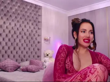 Bongacams Adult Webcam of TianaPosh