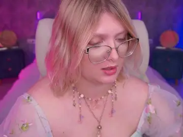 Bongacams Free Porn Cam of KiraKolobok