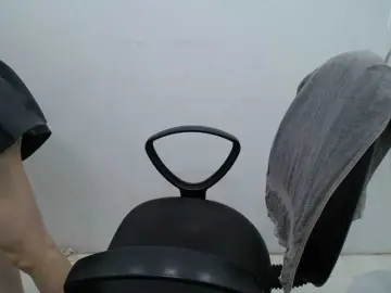 Bongacams Free Porn Cam of Lady-Young