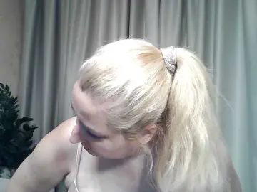 Bongacams Best Webcam of KickaIricka