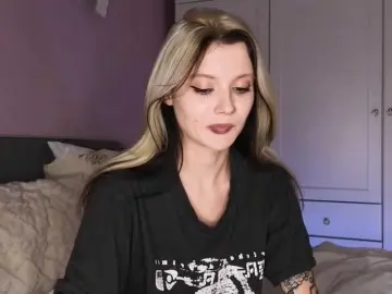 Bongacams Best live sex cam show of Alicee-teasee