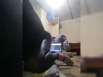 Bongacams Free Porn Cam of CuteHelsey