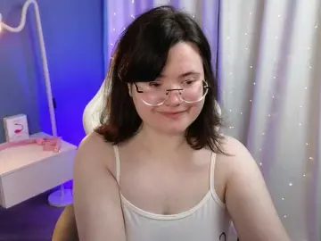Bongacams Live Sex Cam of Alicezen