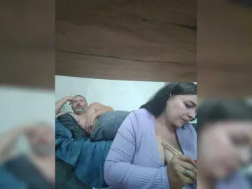 Bongacams Watch Live Sex Cams of kissmabont