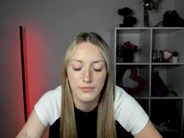 Bongacams Best live sex cam show of EvelynBlond