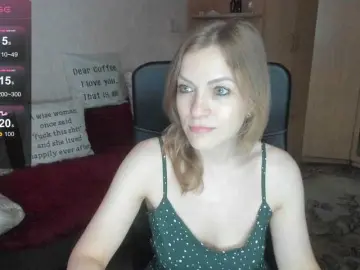 Bongacams Sex Cam of CherishSia