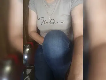Bongacams Watch Live Sex Cams of SexyNaturalka
