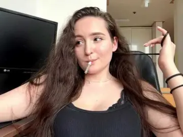 Bongacams Private Sex Chat of EmillyCarte