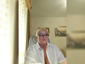 Bongacams Watch Live Sex Cams of KarinkaSweet