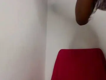 Bongacams Sex Cam of Flirtyarrya