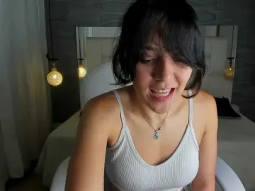 Bongacams Sex Cam of Sweetpoison23