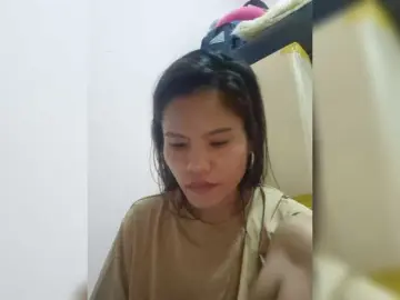 Bongacams Watch Live Sex Cams of LovelyQueen