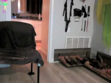 Bongacams Watch Live Sex Cams of QueenAnitaDix
